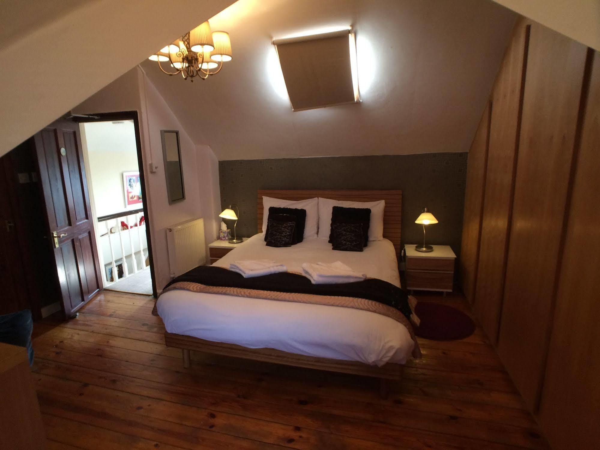 Ty Rosa Rooms Cardiff Luaran gambar